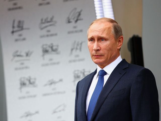 Vladimir Putin visits Crimea as he pushes for another term as President
